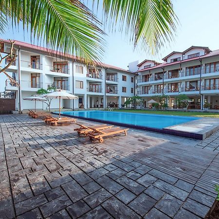 Cardamon Hotel Nilaveli Extérieur photo