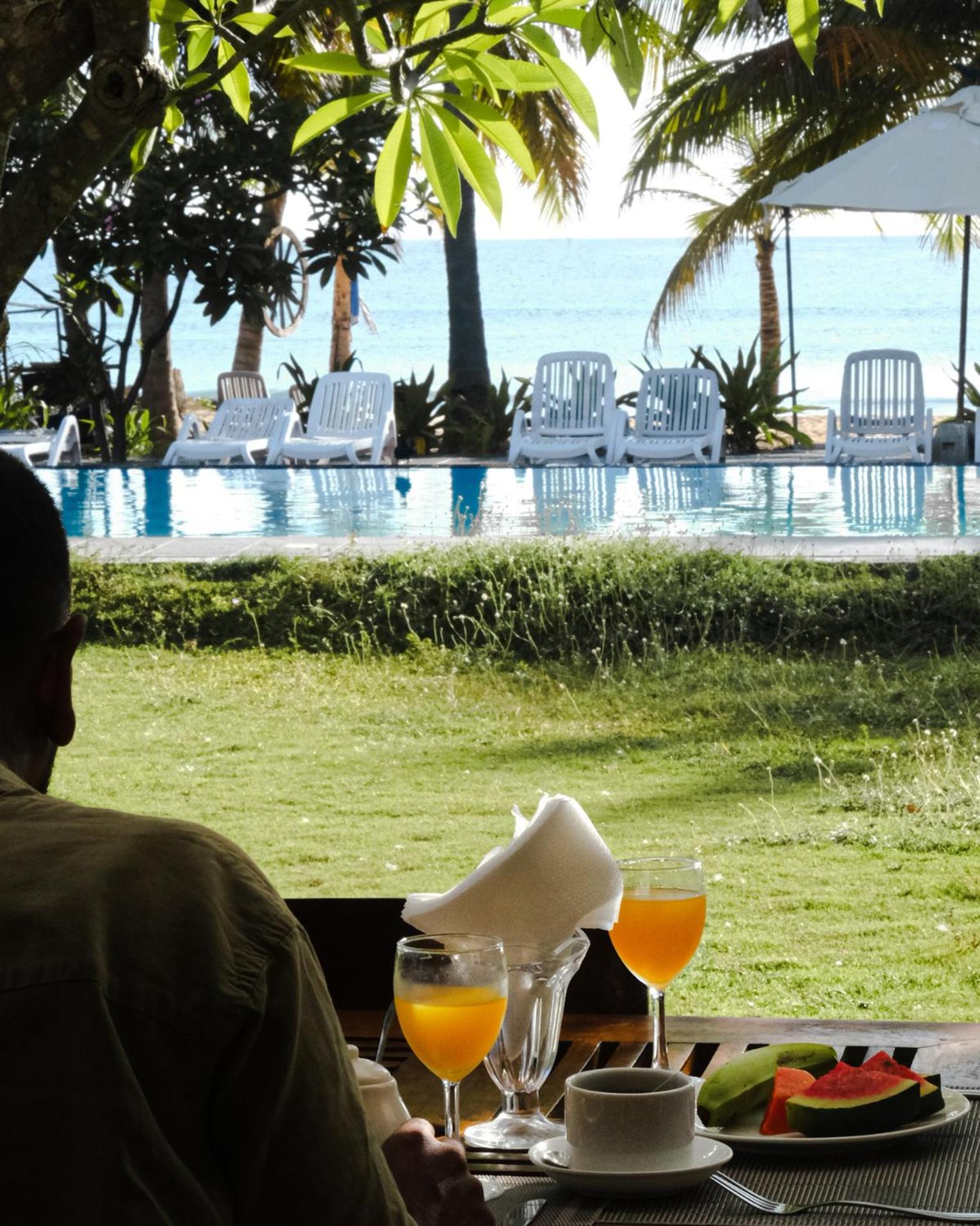 Cardamon Hotel Nilaveli Extérieur photo